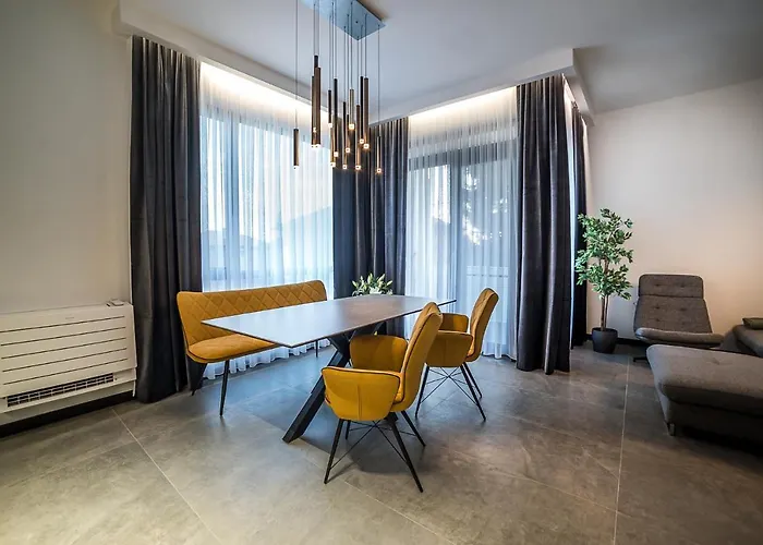 Arheya 1 архея 1 за гости * カルロヴォ